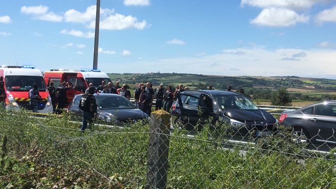 Attaque de Levallois : la voiture du suspect interceptée sur l'A16