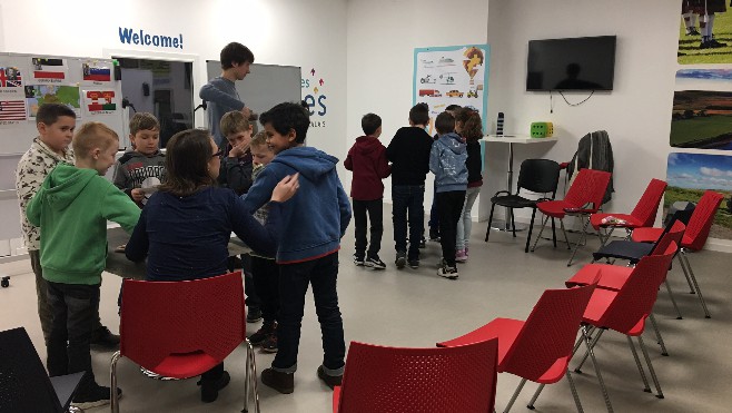 Calais : L’école des langues accueille sa première classe de CE2 en immersion