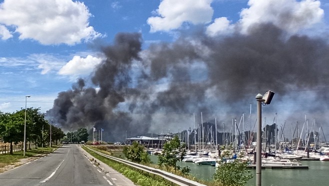 Gravelines : un incendie dans une aire d'accueil des gens du voyage samedi.