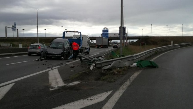 A16 Calais : une automobiliste perd le contrôle
