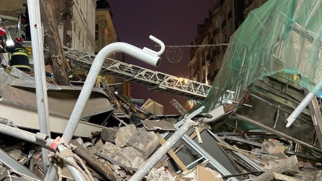 Lille: le corps découvert dans les décombres est bien celui d'un médecin de l'hôpital de Calais 