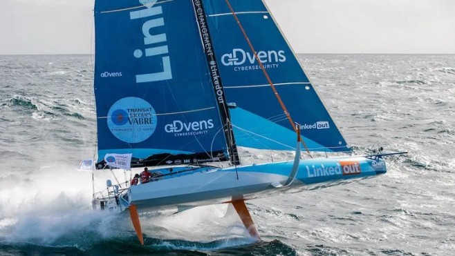 Thomas Ruyant remporte la Route du Rhum en IMOCA !