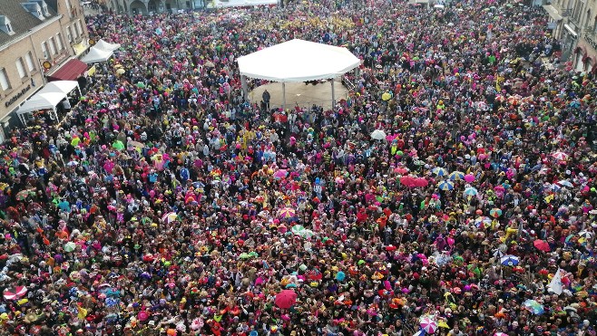 Bergues : 20 000 carnavaleux réunis le week-end dernier, les hébergements touristiques étaient complets.
