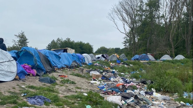 Vaste opération de démantèlement d'un camp de migrants ce jeudi matin à Calais