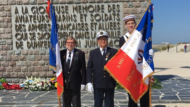 A Dunkerque, le drapeau de Marine Dunkerque remis aux jeunes de la Préparation Militaire Marine.