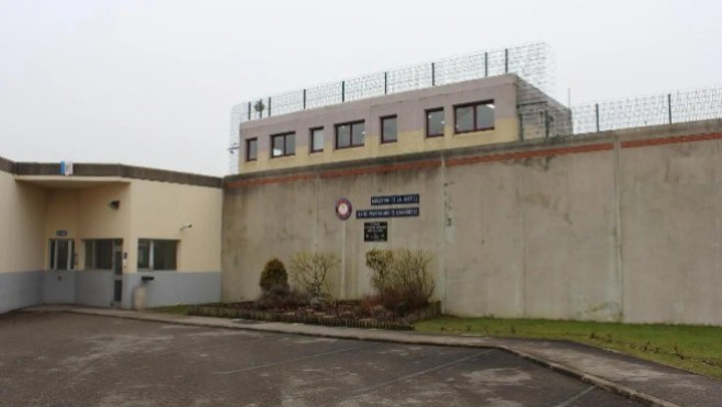 Un détenu est mort à la prison de Longuenesse, il aurait été égorgé.