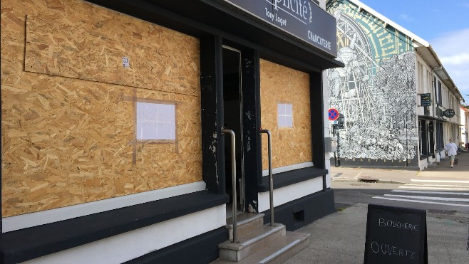 A Boulogne sur mer, les traces des émeutes vont rester au moins jusqu'à la fin de l'année !