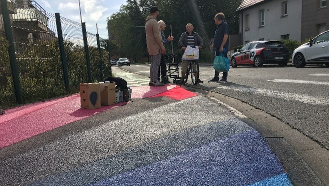 A Saint-Pol-sur-mer, les écoliers suivront un parcours d'art design ludique sur les trottoirs !