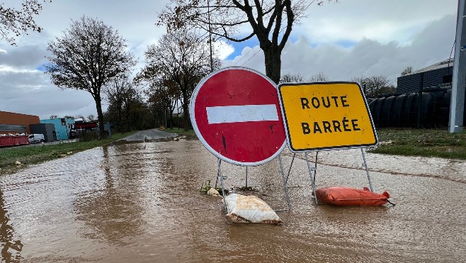 Crues: près de 90 routes départementales coupées dans le Pas-de-Calais