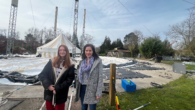 Après les intempéries, les équipes de Bagatelle doivent mettre les bouchées doubles avant la réouverture le 20 avril.