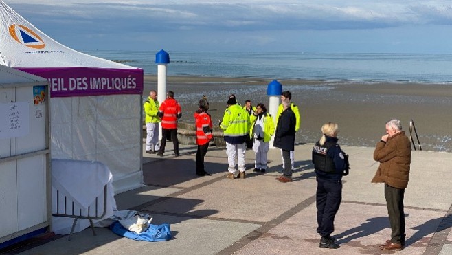 Migrants morts au large de Wimereux : 3 personnes interpellées au Royaume-Uni.