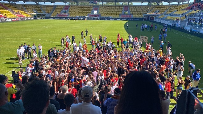 Football : le Racing Club de Calais monte en National 3 après sa victoire contre Arras dimanche !