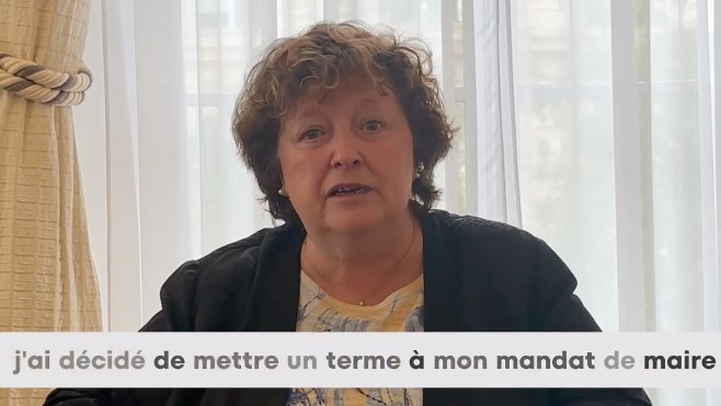 La maire d'Amiens Brigitte Fouré démissionne et passe le flambeau...