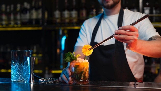 BARMAN H/F - CAMIERS