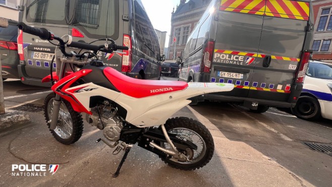 Dunkerque : aprés un refus d'obtempérer un pilote de moto placé en garde à vue