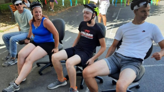 INSOLITE : une course de chaises de bureau organisée cet après-midi à Abbeville !