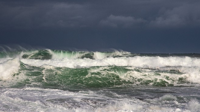 La région en vigilance jaune aux orages, un avis de grand frais en mer