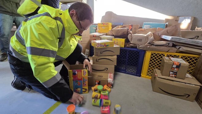 Après le scandale Shein, des contrôles de colis renforcés par la douane à Calais 