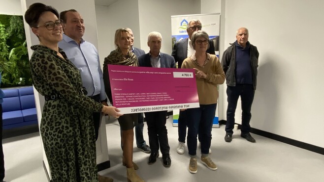 Calais : Terre d’Opale Habitat remet un don de 4 750 euros à l’association Elo Rose.
