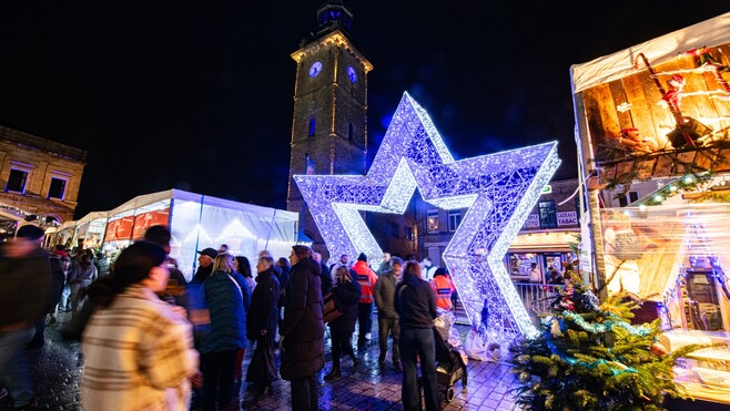 À Gravelines, 85 exposants au marché de Noël jusqu’au début janvier.