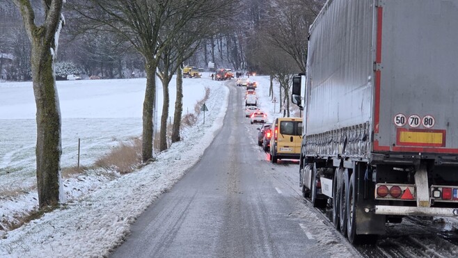 Boulonnais: neige, verglas et galère pour certains automobilistes dans l'arrière-pays