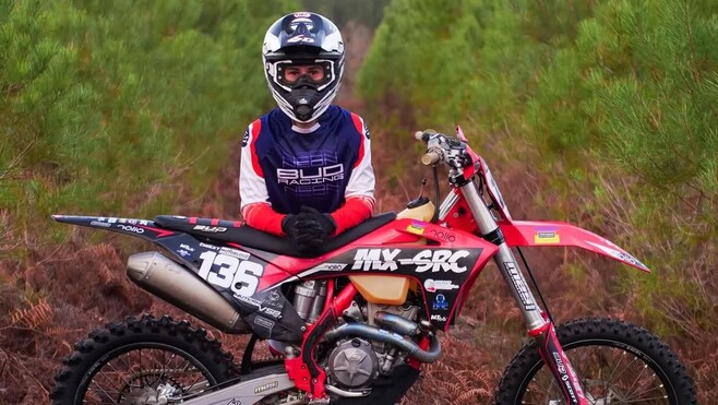Drame sur le sable : un jeune pilote de Loon-Plage perd la vie lors de la Gurp TT en Gironde