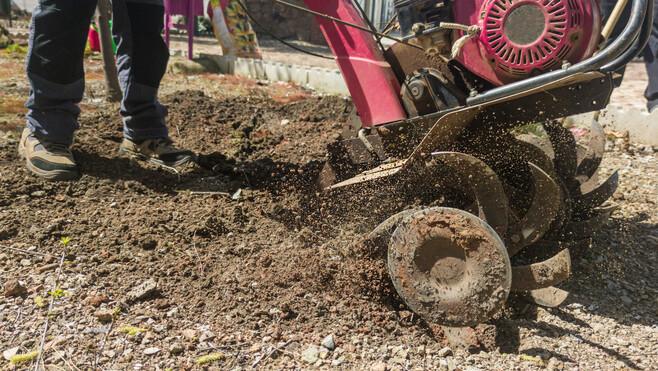 Pas-de-Calais : un octogénaire grièvement blessé après un terrible accident de motoculteur