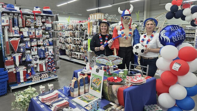 Coupe du monde de football: à quelques heures de l'entrée en lice de l'Equipe de France, la fièvre bleue monte dans la région