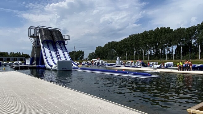 Les escapades Radio6 : A Gravelines, « Enjoy the game ! » flotte sur le parc de l'AA ! 