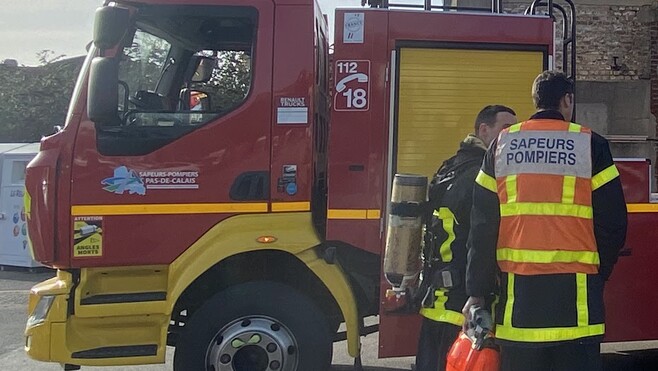 Un incendie ravage une maison à Guînes, 4 personnes relogées.