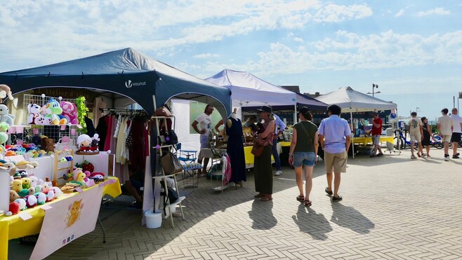  Les escapades : A Calais La Plage, Le marché des artisans a lieu chaque samedi de 17 h à 21 h ! 