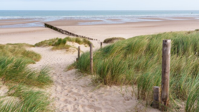 Exhibition sexuelle dans les dunes entre Blériot-Plage et Sangatte : un homme de plus de 70 ans interpellé.