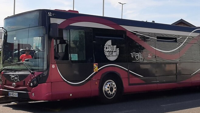 À Calais, collégiens, lycéens et étudiants, il est encore temps de s’inscrire pour profiter des bus scolaires !