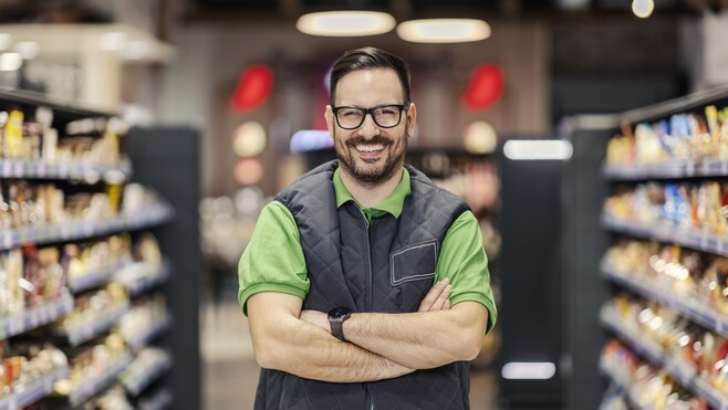 EMPLOYE DE LIBRE SERVICE RAYON FRUITS ET LÉGUMES - MERS LES BAINS