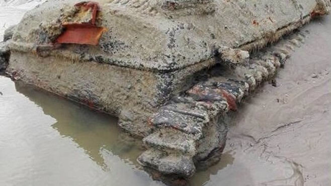 À Camiers, le char fantôme de Sainte-Cécile refait surface !