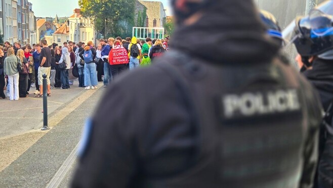 Boulogne-sur-Mer : après les violences, LFI et les communistes se désolidarisent des débordements lycéens