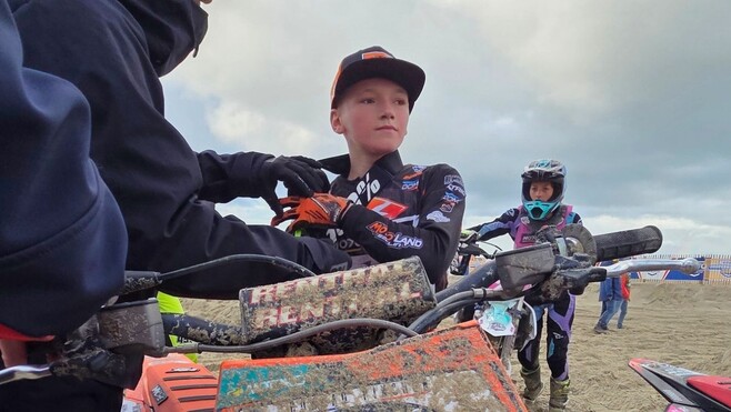 Beach-Cross de Berck : Conrad Pinchon s'impose chez les Espoirs, KTM signe un triplé !