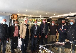 Les cafetiers et restaurateurs du Calaisis satisfaits de la reprise d’activité, mais les hôteliers craignent les conséquences de la quarantaine britannique