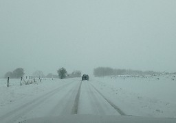 La neige crée la pagaille chaussée Brunehaut entre Desvres et Thérouanne 