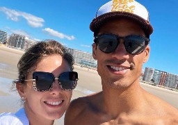 Raphaël Varane en vacances au Touquet pour son anniversaire de mariage
