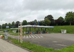 Les stations de Leclerc Attin, Auchan Calais et Carrefour Saint Martin Boulogne, réservées aux véhicules d'urgence jusqu'à 18h