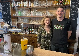 A Hucqueliers, un couple de trentenaire a repris le Relais du Canton