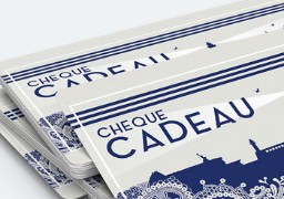 Cette année encore, la ville de Calais abonde les chèques cadeaux Mon Shopping c’est Calais à hauteur de 30%