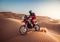 Moto: Adrien Vanbeveren termine 5ème du Dakar 2023