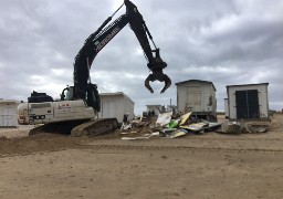 Début des destructions de chalets sur la plage de Blériot