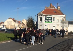 Mobilisation des lycéens du Détroit à Calais contre la réforme des retraites