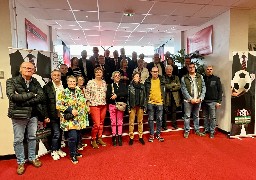 Le Club des 100 cravates de l'USBCO redistribue 15 000 euros à 16 associations du Boulonnais. 