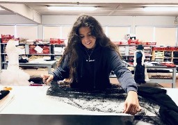 Miss Nord-Pas de Calais Eve Gilles va porter une robe en dentelle de Calais créée par Emma Boutoille samedi soir...