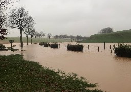 Inondations: le cauchemar recommence dans le Pas-de-Calais, des renforts nationaux et européens attendus