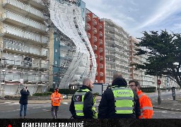 Au Touquet, l'échafaudage menace de s'effondrer.